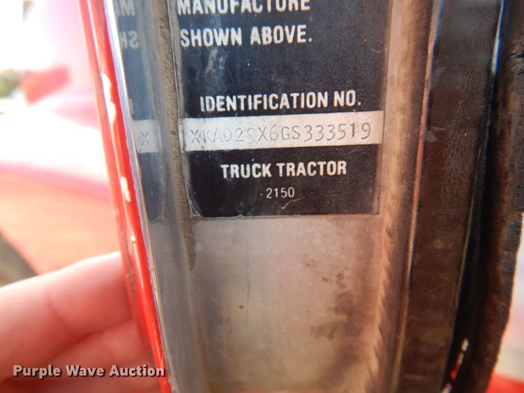 image for item DJ3028 1986 Kenworth T600A semi truck