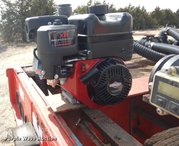 image for item DJ3029 1998 Dorsey DGTS-45 flatbed nurse tank trailer