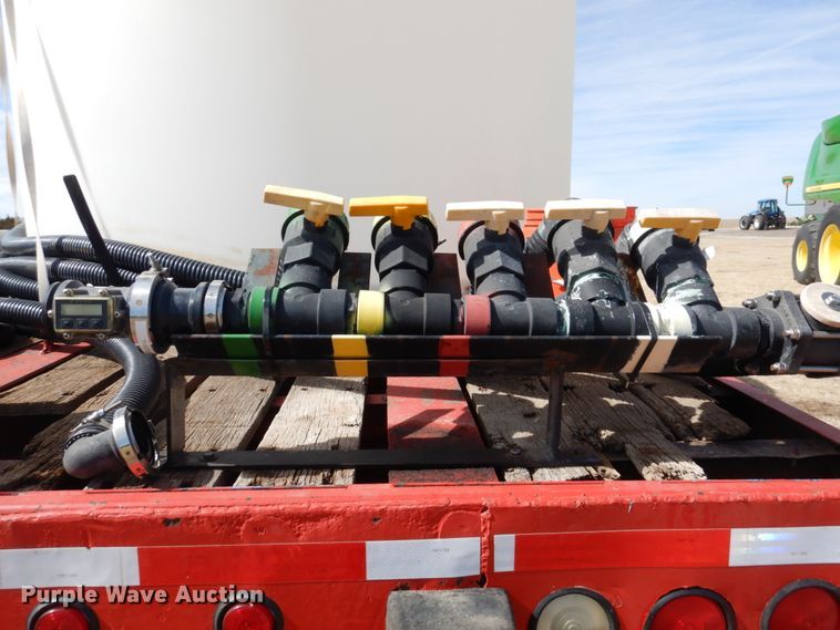 image for item DJ3029 1998 Dorsey DGTS-45 flatbed nurse tank trailer