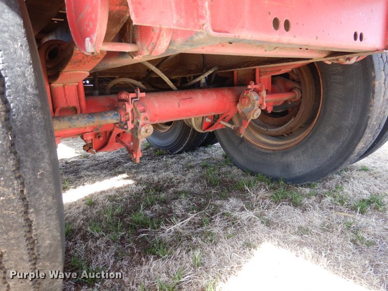 image for item DJ3029 1998 Dorsey DGTS-45 flatbed nurse tank trailer