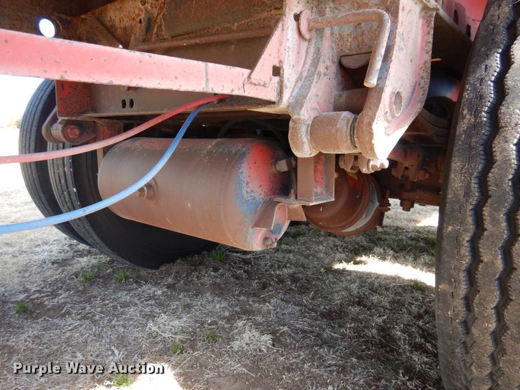 image for item DJ3029 1998 Dorsey DGTS-45 flatbed nurse tank trailer