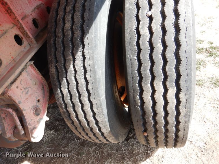 image for item DJ3029 1998 Dorsey DGTS-45 flatbed nurse tank trailer