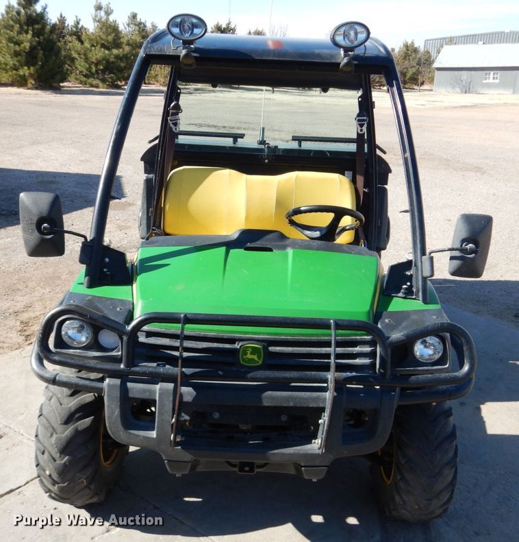 image for item DJ3030 2011 John Deere Gator 825i utility vehicle