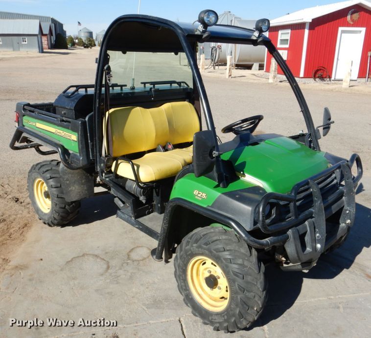 image for item DJ3030 2011 John Deere Gator 825i utility vehicle