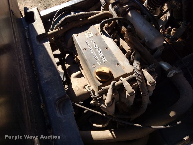 image for item DJ3030 2011 John Deere Gator 825i utility vehicle