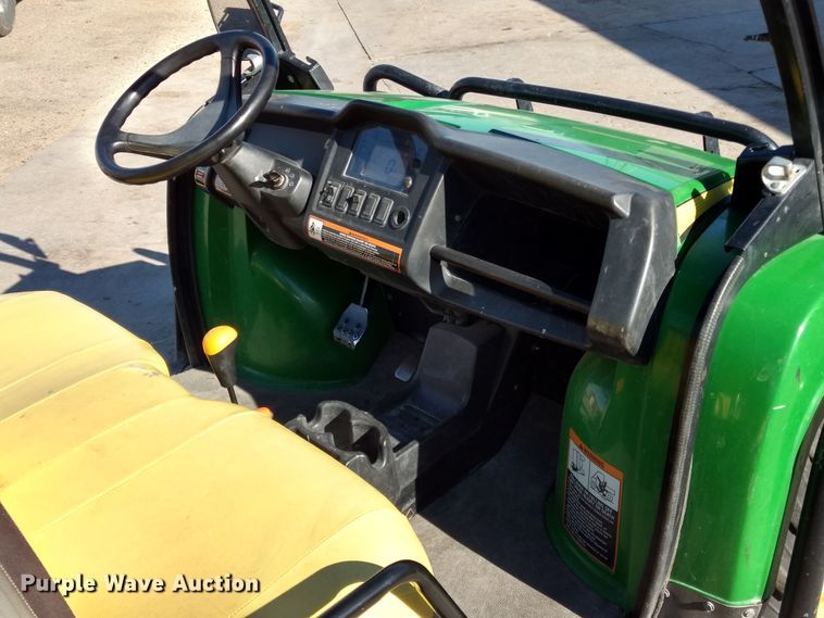 image for item DJ3030 2011 John Deere Gator 825i utility vehicle