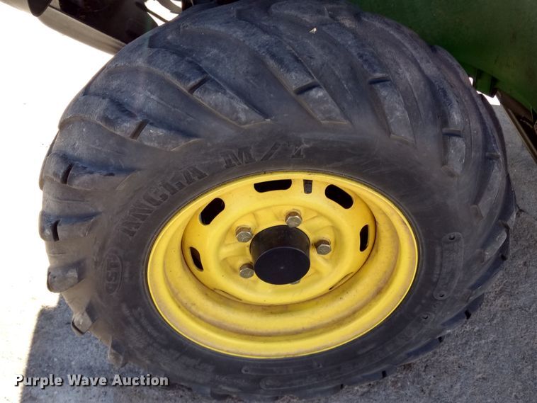 image for item DJ3030 2011 John Deere Gator 825i utility vehicle