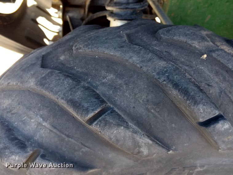 image for item DJ3030 2011 John Deere Gator 825i utility vehicle