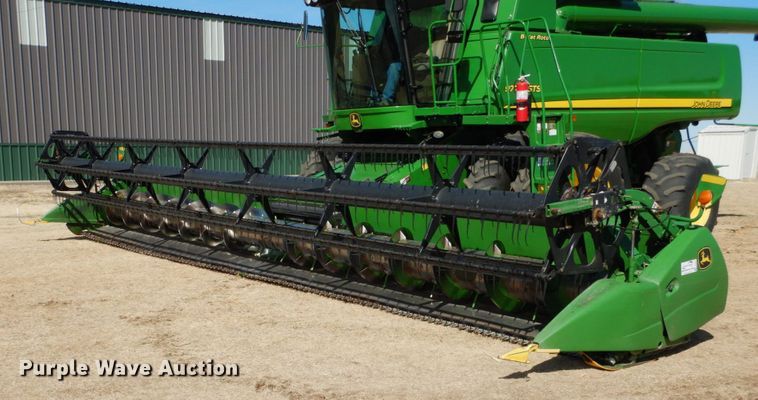 image for item DJ3034 John Deere 635 Hydraflex flex head