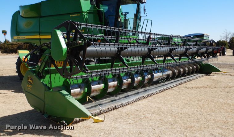 image for item DJ3034 John Deere 635 Hydraflex flex head