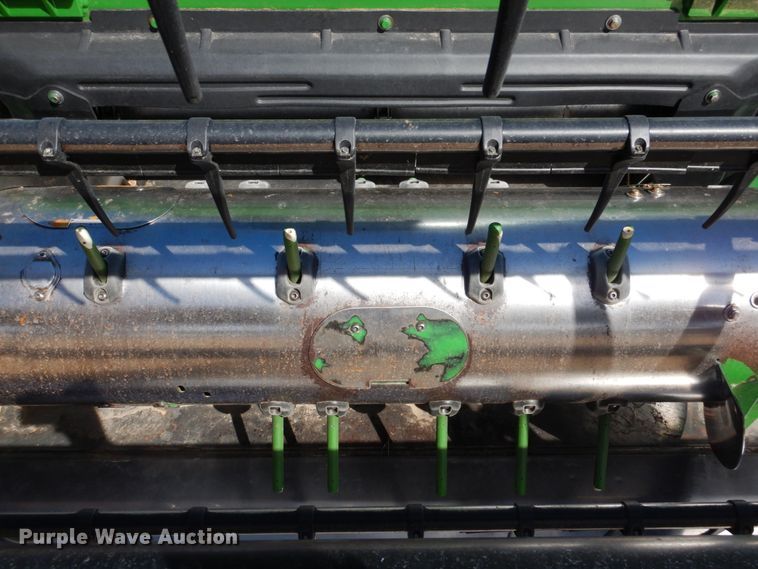 image for item DJ3034 John Deere 635 Hydraflex flex head