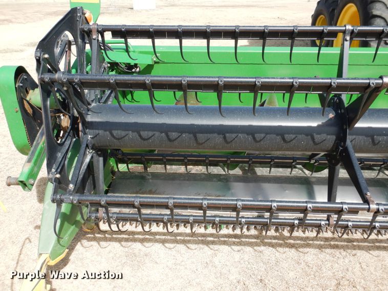 image for item DJ3034 John Deere 635 Hydraflex flex head