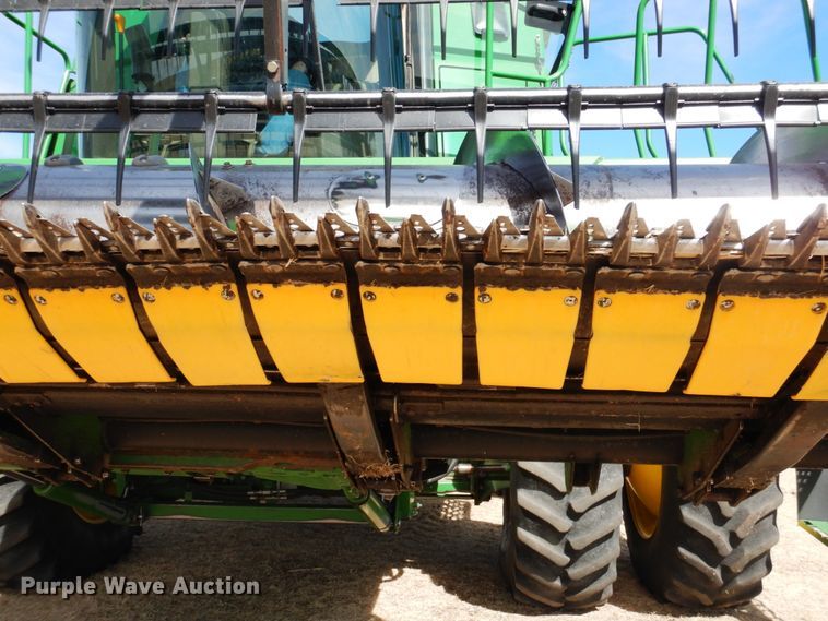 image for item DJ3034 John Deere 635 Hydraflex flex head