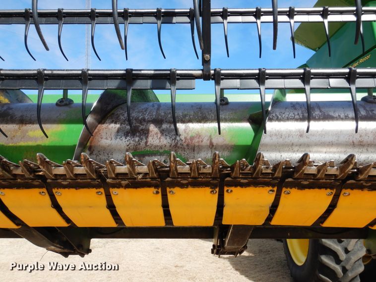 image for item DJ3034 John Deere 635 Hydraflex flex head