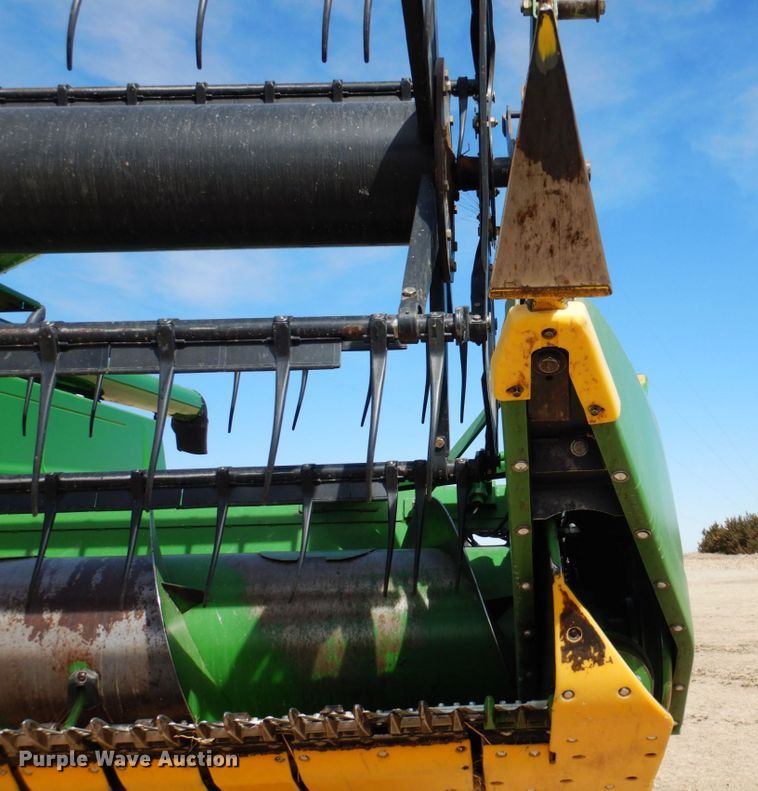 image for item DJ3034 John Deere 635 Hydraflex flex head