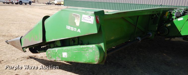 image for item DJ3035 John Deere 1253A all-crop head