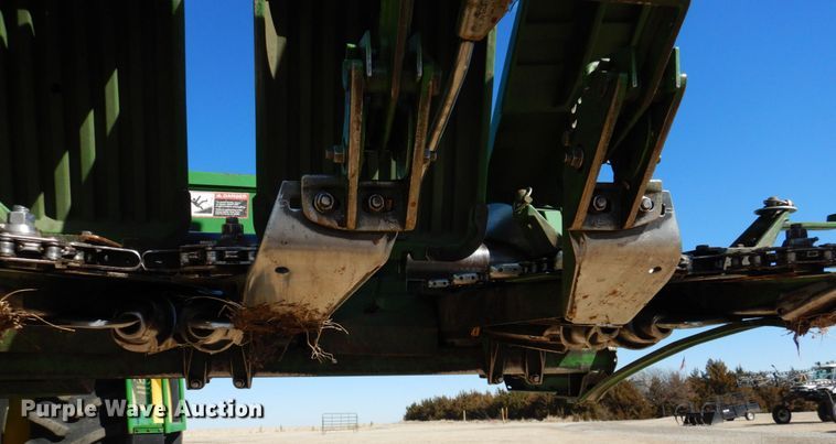 image for item DJ3036 John Deere 1293 corn head