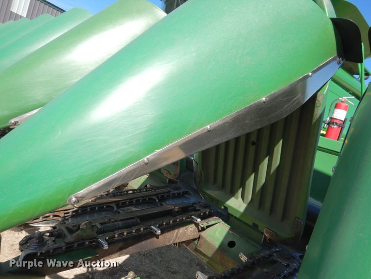 image for item DJ3036 John Deere 1293 corn head