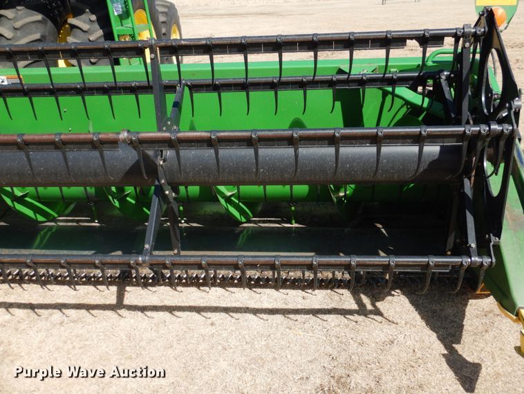 image for item DJ3037 John Deere 635 Hydraflex flex head