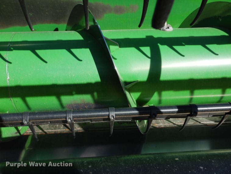image for item DJ3037 John Deere 635 Hydraflex flex head