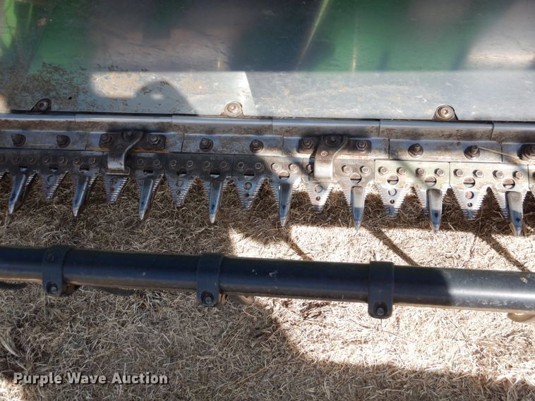 image for item DJ3037 John Deere 635 Hydraflex flex head