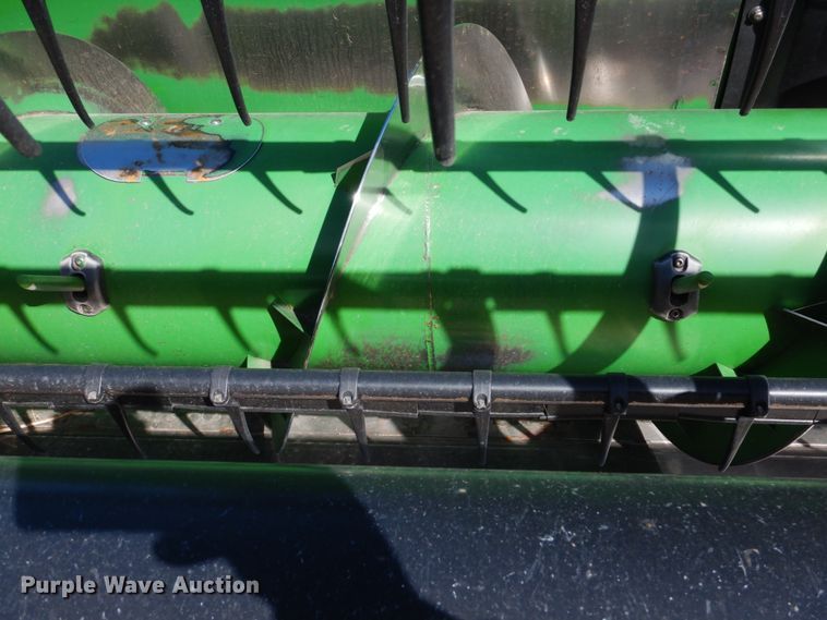image for item DJ3037 John Deere 635 Hydraflex flex head