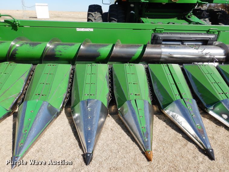 image for item DJ3038 John Deere 1253A all-crop head