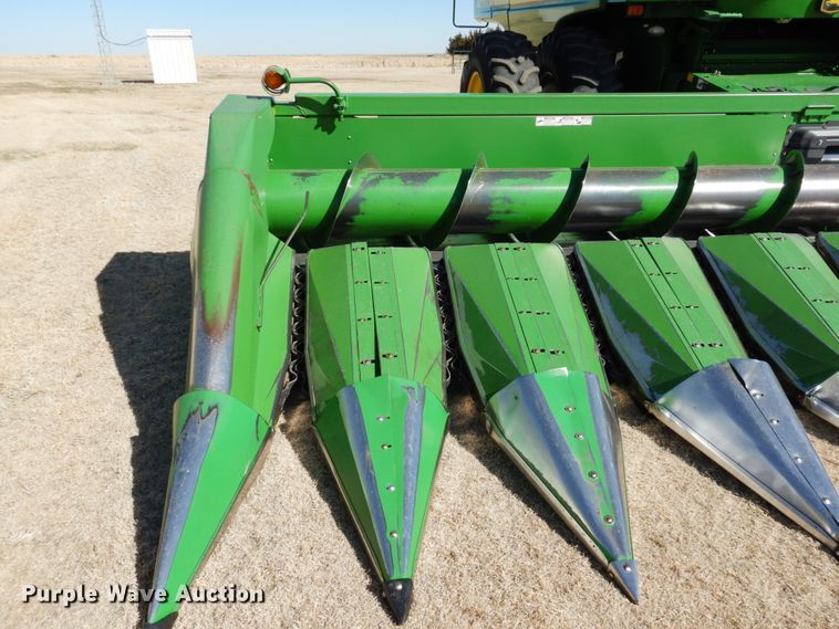 image for item DJ3038 John Deere 1253A all-crop head