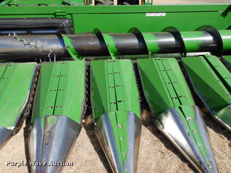 image for item DJ3038 John Deere 1253A all-crop head