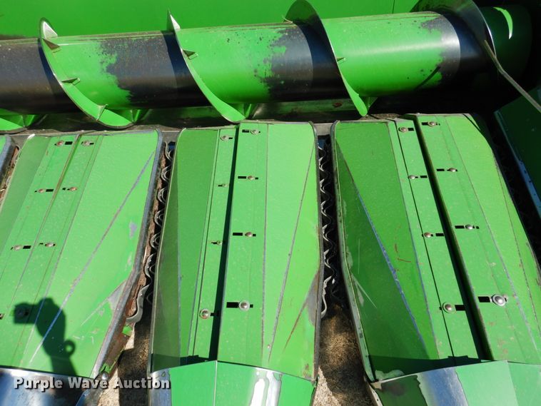 image for item DJ3038 John Deere 1253A all-crop head