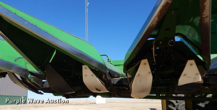 image for item DJ3038 John Deere 1253A all-crop head