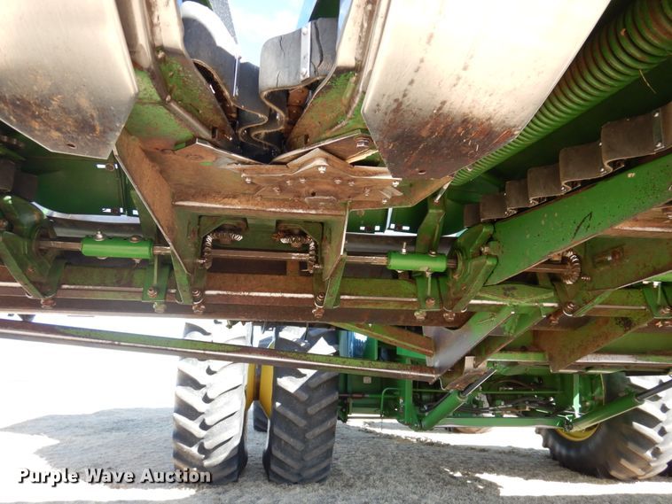 image for item DJ3039 John Deere 1253A all-crop head