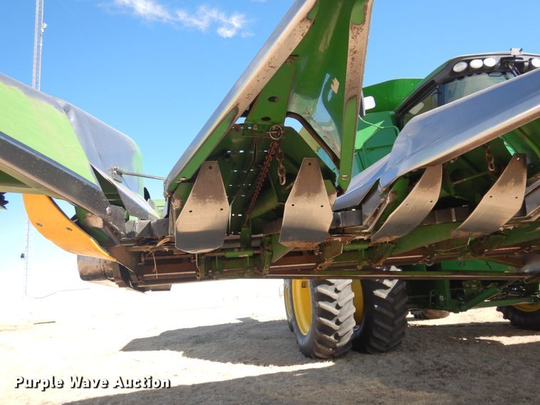 image for item DJ3039 John Deere 1253A all-crop head