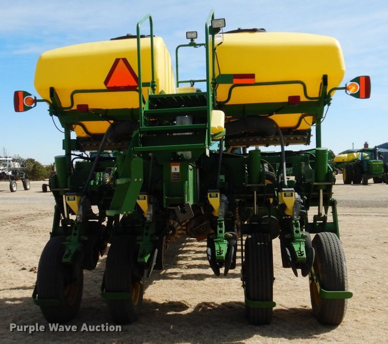 image for item DJ3040 2005 John Deere 1770NT CCS no-till planter