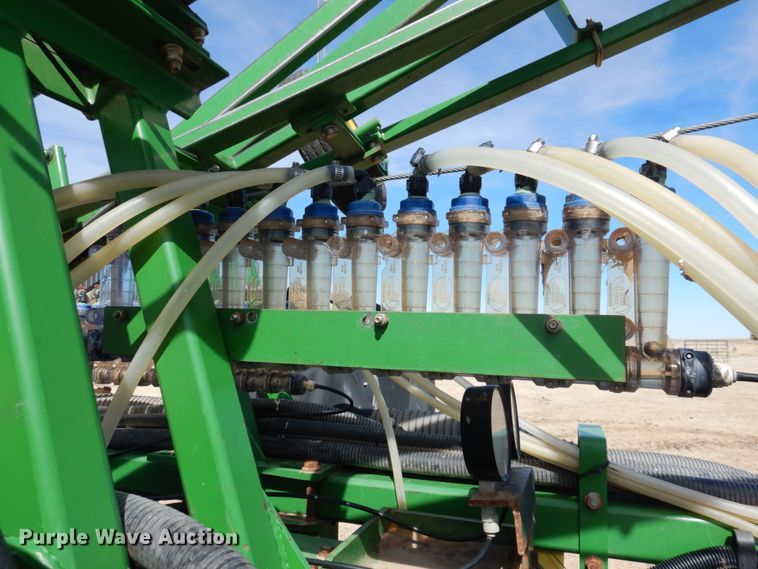 image for item DJ3040 2005 John Deere 1770NT CCS no-till planter