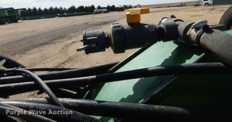 image for item DJ3040 2005 John Deere 1770NT CCS no-till planter