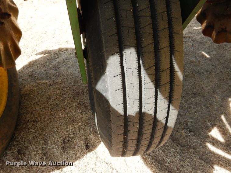 image for item DJ3040 2005 John Deere 1770NT CCS no-till planter