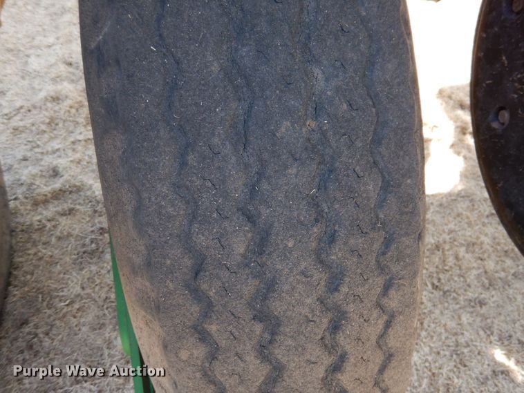 image for item DJ3040 2005 John Deere 1770NT CCS no-till planter