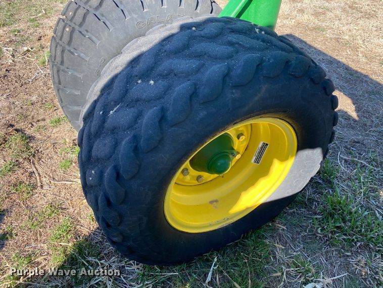 image for item DJ3043 2008 John Deere 1895 no-till air seeder