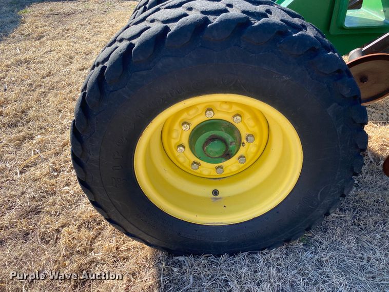 image for item DJ3043 2008 John Deere 1895 no-till air seeder