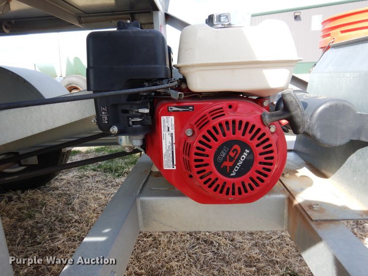 image for item DJ3052 ADS bulk seed buggy