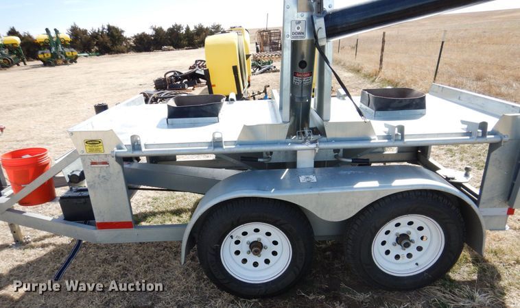 image for item DJ3052 ADS bulk seed buggy