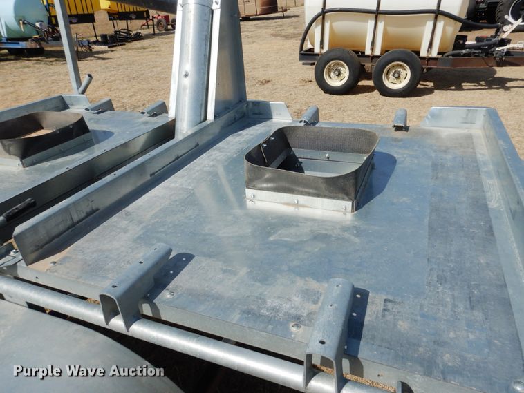 image for item DJ3053 ADS bulk seed buggy