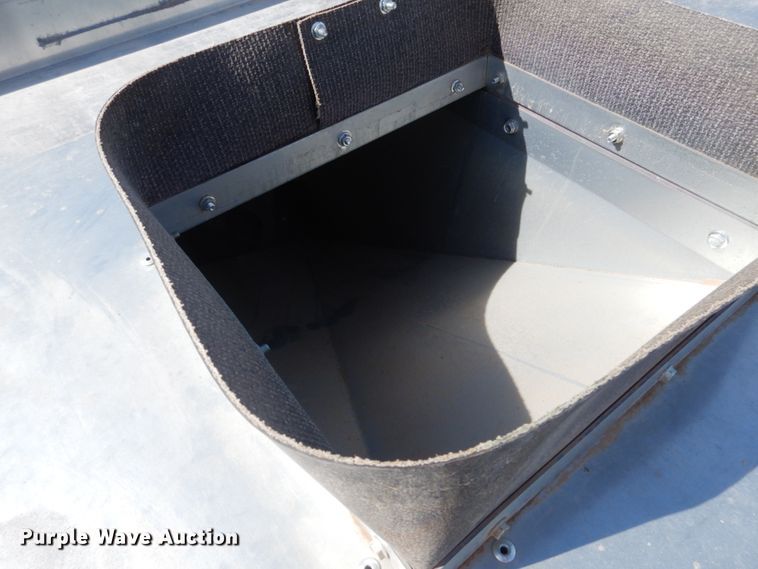 image for item DJ3053 ADS bulk seed buggy