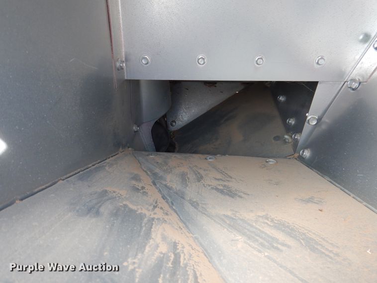 image for item DJ3053 ADS bulk seed buggy