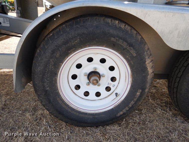 image for item DJ3053 ADS bulk seed buggy