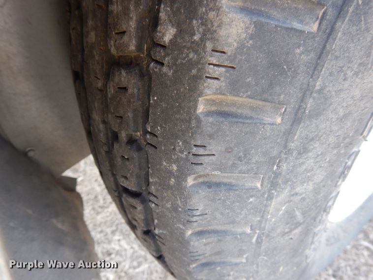 image for item DJ3053 ADS bulk seed buggy