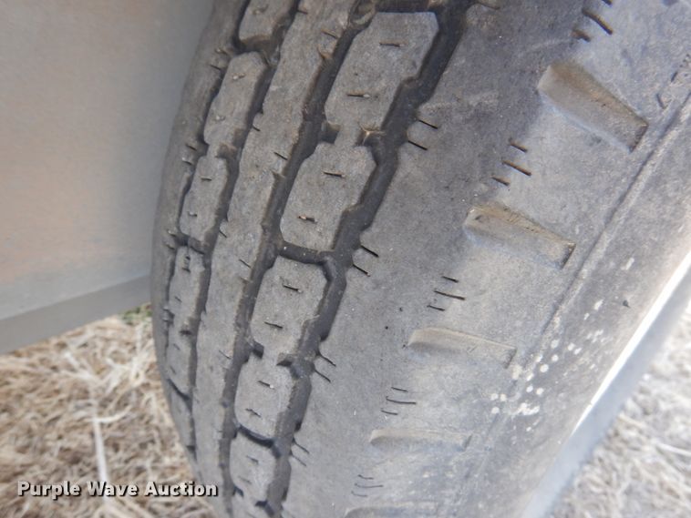 image for item DJ3053 ADS bulk seed buggy