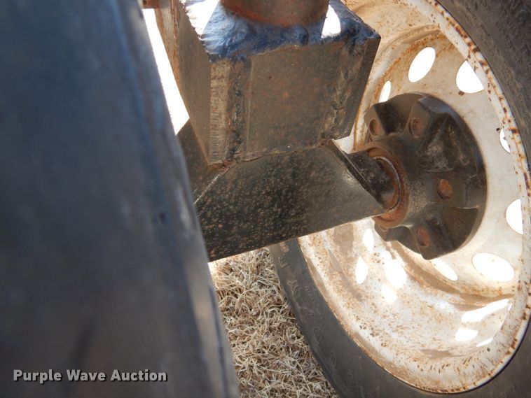 image for item DJ3059 Maurer header trailer