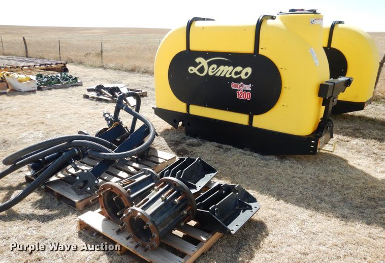 image for item DJ3061 (2) Demco Side Quest 1200 saddle tanks